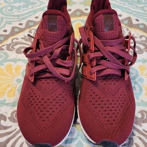 adidas Ultraboost 4.0